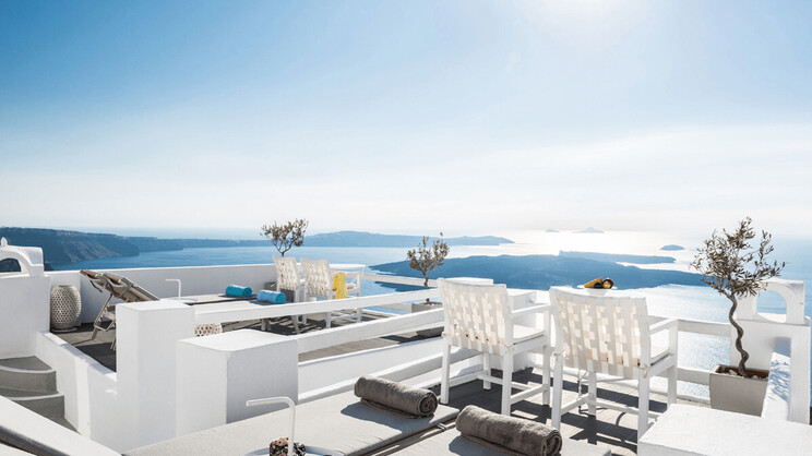 On The Rocks Santorini